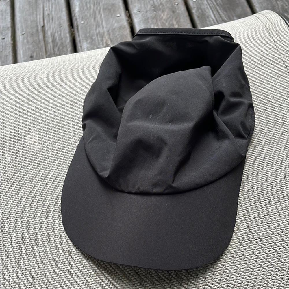 Lululemon Black Baseball Cap
